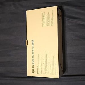 Dyson pure humidify + cool descaling kit.